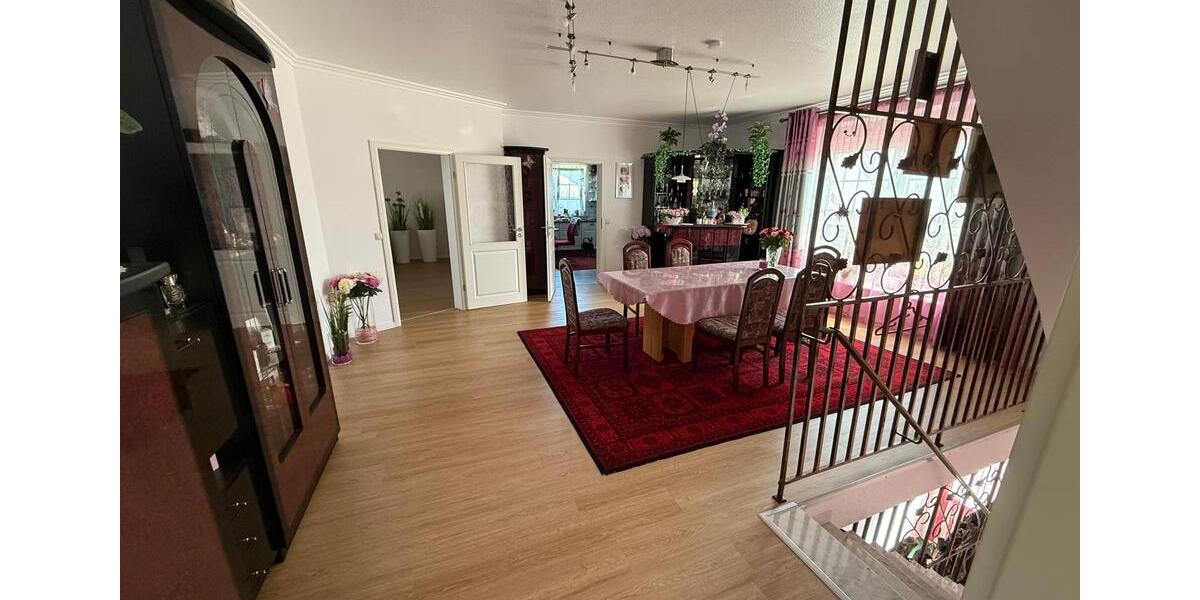 Einfamilienhaus Horn-Bad Meinberg Bad Meinberg - 11 Zimmer, 216 m&sup2;, 499.000&euro; | Angebot:26865468