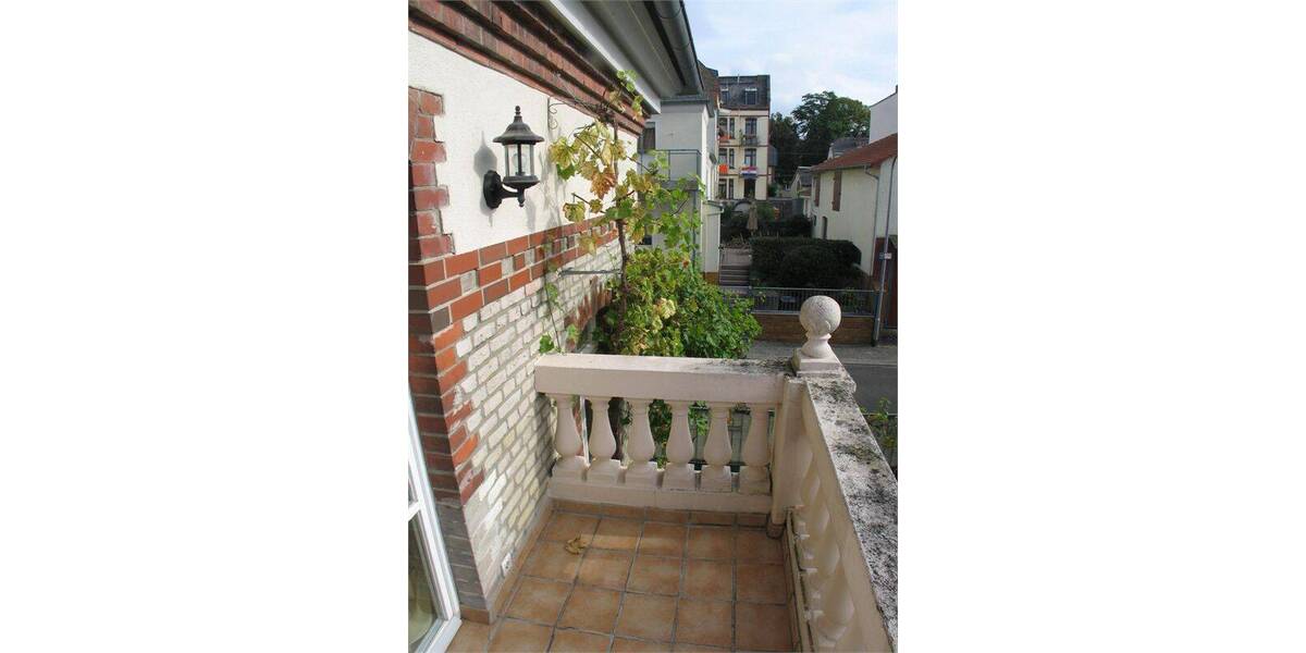 Mehrfamilienhaus, Wohnhaus Wiesbaden Biebrich - 5 Zimmer, 130 m&sup2;, 738.800&euro; | Angebot:25797160