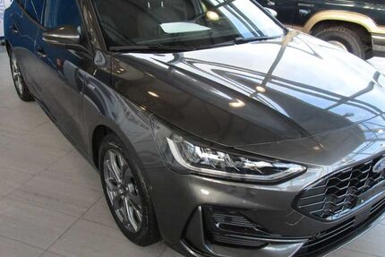 Ford Focus 6.900 km 26.490 &euro; Mühlhausen 99974