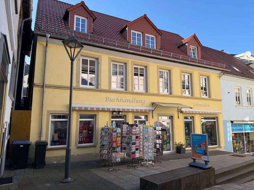 Haus zum Kaufen in Kusel 379.000 € 202 m²