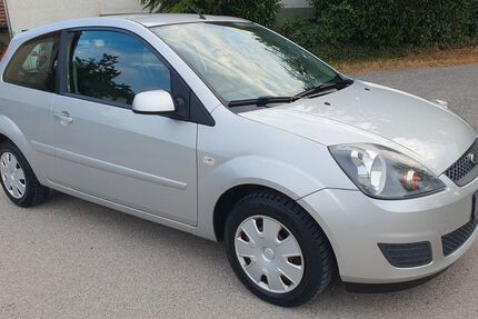 Ford Fiesta 147.393 km 2.850 &euro; Mühlacker / Enzberg 75417