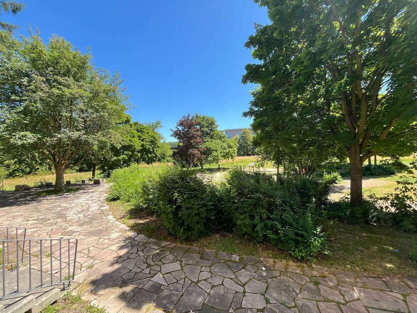 Wohnung zum Mieten in Plauen 300 € 69 m²