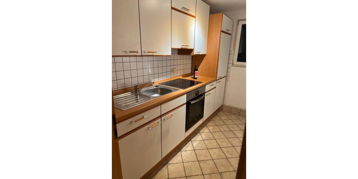 2-Zimmer-DG-Wohnung in Kronenburg zimmer