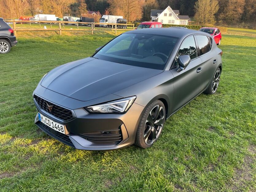 Cupra Leon 28.000 km 27.900 € Hilter 49176