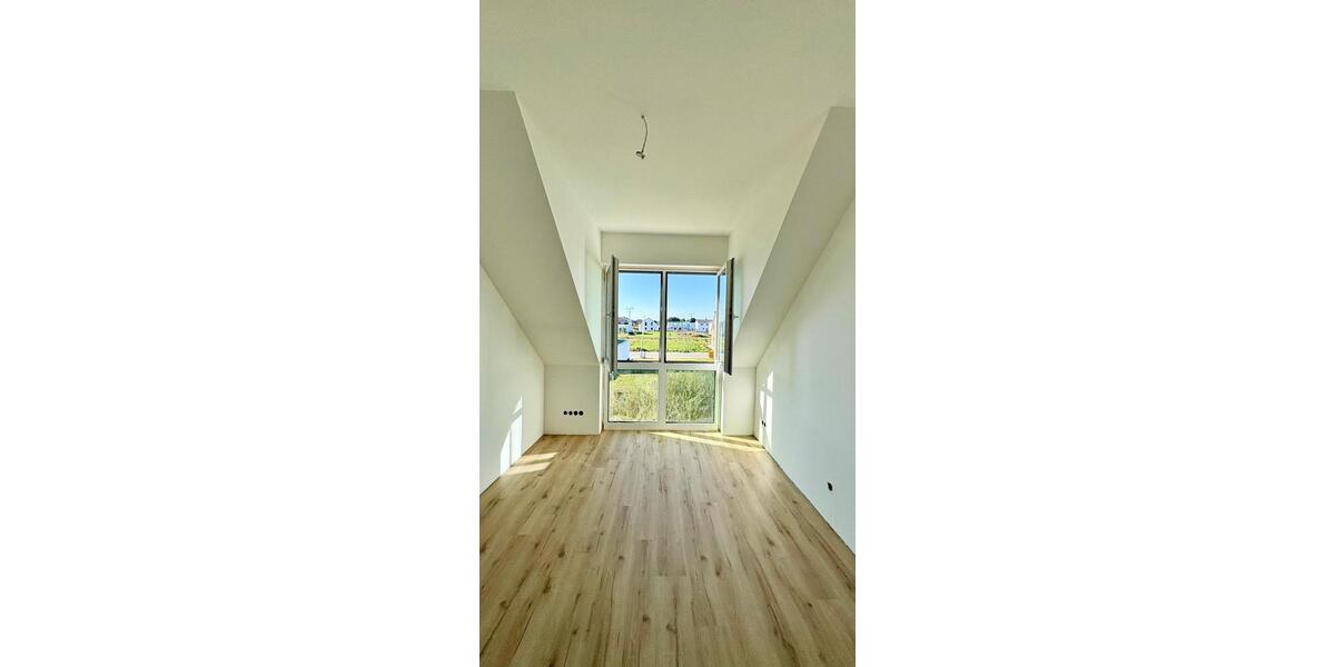 Dachgeschoßwohnung Kritzmow - 4 Zimmer, 84 m&sup2;, 1.830&euro; | Angebot:24749655