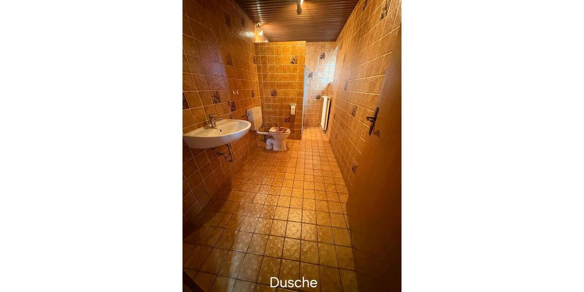 Einfamilienhaus Husum - 8 Zimmer, 238 m&sup2;, 325.000&euro; | Angebot:26942636