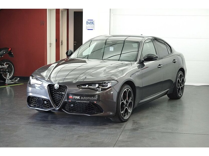 Giulia Veloce Q4 2.0 Turbo Harman-Kardon