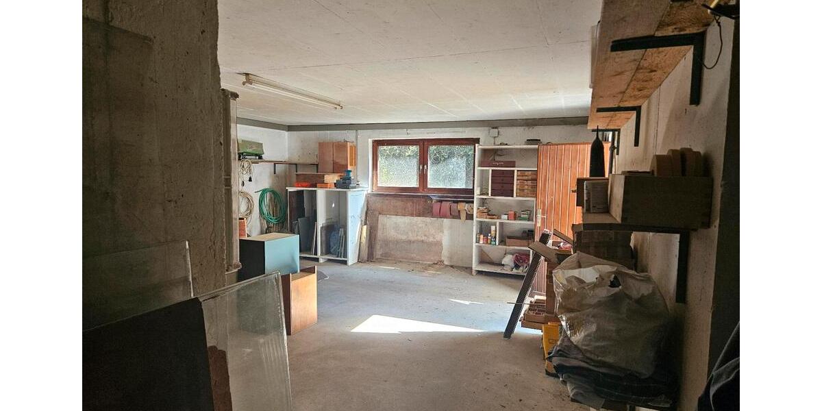 Dachgeschoßwohnung Stetten - 7 Zimmer, 99 m&sup2;, 275.000&euro; | Angebot:26223959