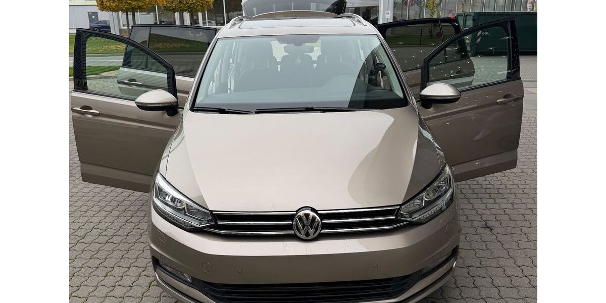VW Touran 116.000 km 17.499 € Ludwigshafen 67069