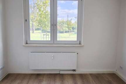 Wohnung Merseburg - 5 Zimmer, 119 m&sup2;, 860&euro; | Angebot:27419749