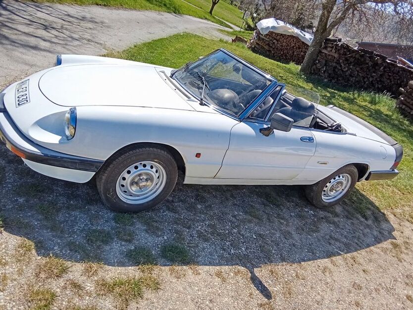 Alfa Romeo Spider 131.845 km 7.000 € Moos 78345