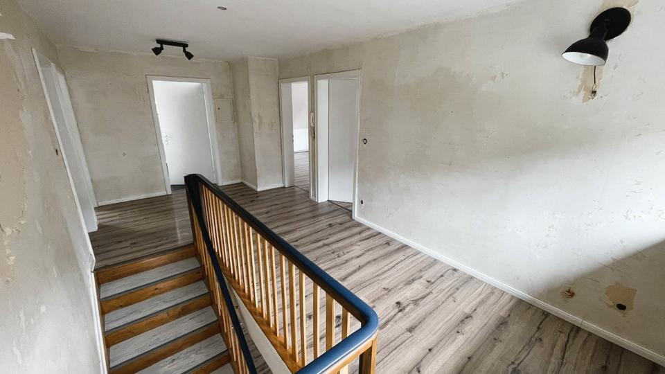 Einfamilienhaus Kirchhundem - 7 Zimmer, 170 m&sup2;, 240.000&euro; | Angebot:26890861