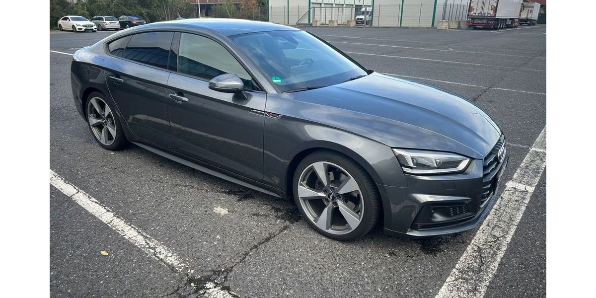 Audi A5 99.890 km 22.999 &euro; Dortmund 44265