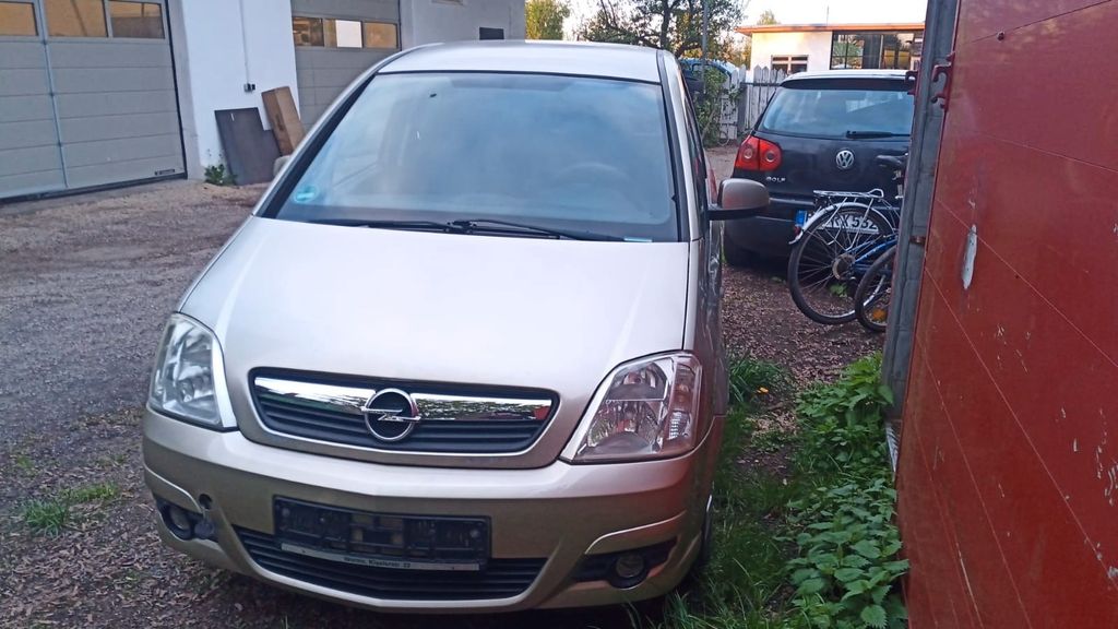 Opel Meriva 195.000 km 1.600 &euro; Ummendorf 88454