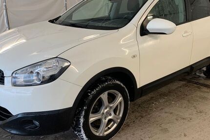 Nissan Qashqai 256.677 km 4.950 &euro; Steinbach-Hallenberg OT Herges-Hallenberg 98587