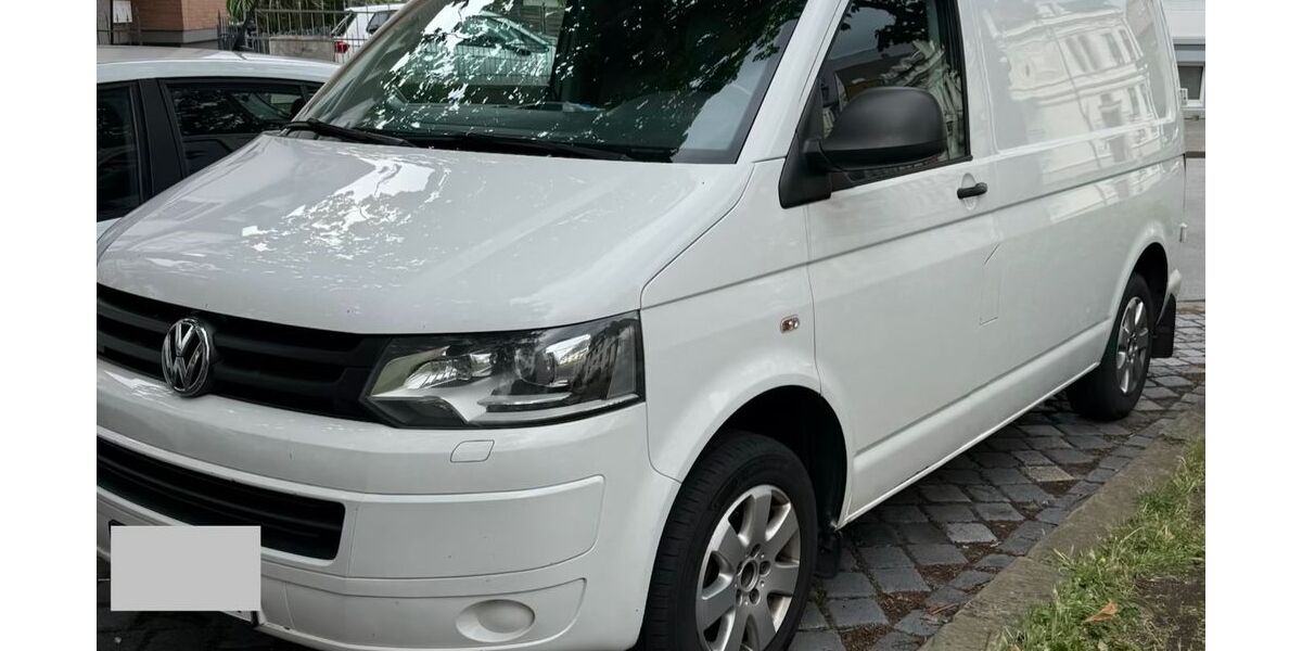 VW T5 Transporter 377.500 km 9.490 &euro; Detmold 32756