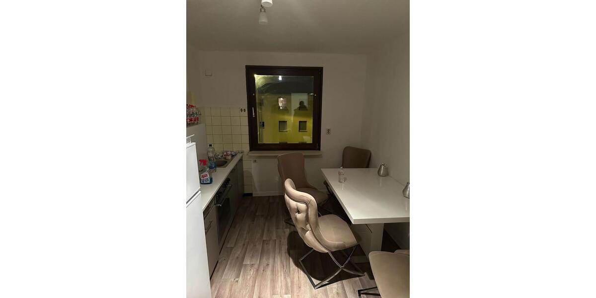 Dachgeschoßwohnung Hanau - 2 Zimmer, 42 m&sup2;, 180.000&euro; | Angebot:24877188