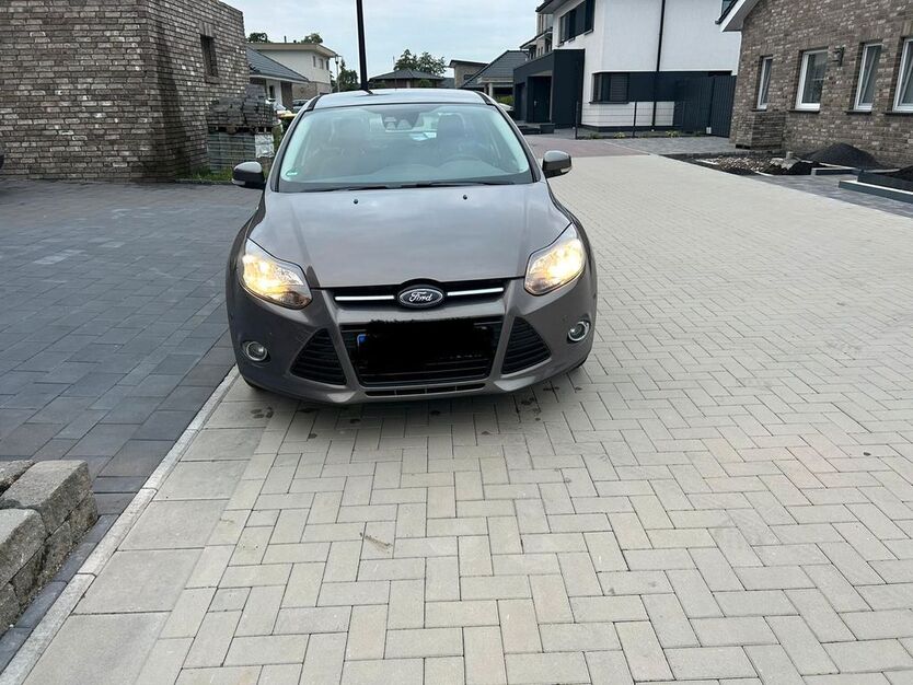 Ford Focus 89.916 km 8.000 € Spelle 48480