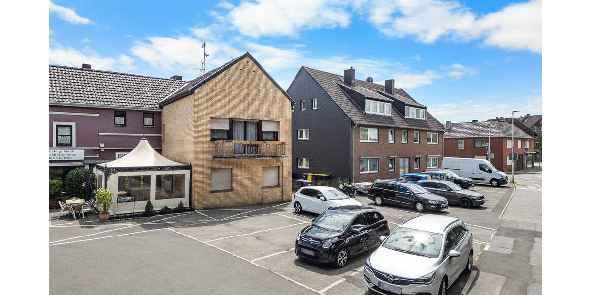Herzogenrath - Zweifamilienhaus vielseitig nutzbar - Zweifamilienhaus Herzogenrath | Angebot:22985184