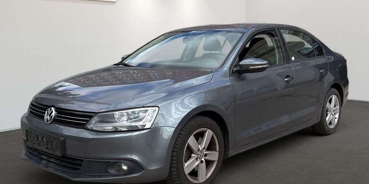 VW Jetta 225.101 km 3.799 &euro; Berlin 12681