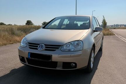 VW Golf 101.768 km 3.200 &euro; Bergholz 17321