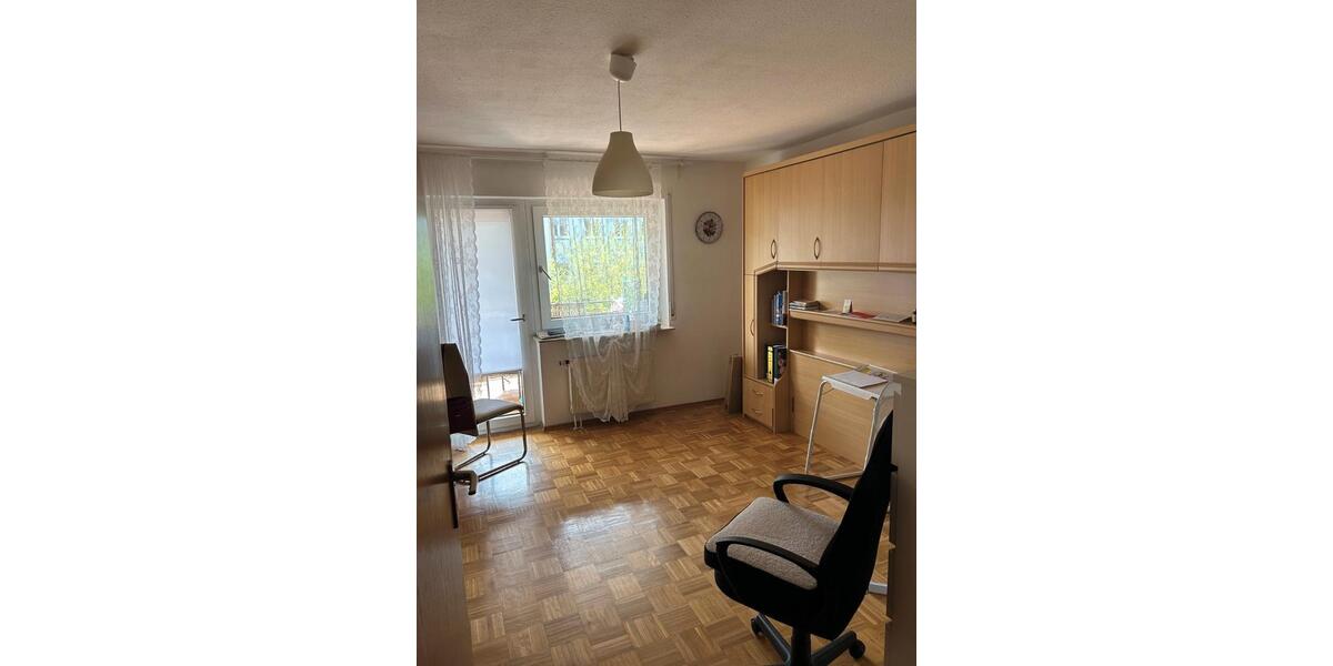 Etagenwohnung Calw - 3 Zimmer, 79 m&sup2;, 235.000&euro; | Angebot:27118159