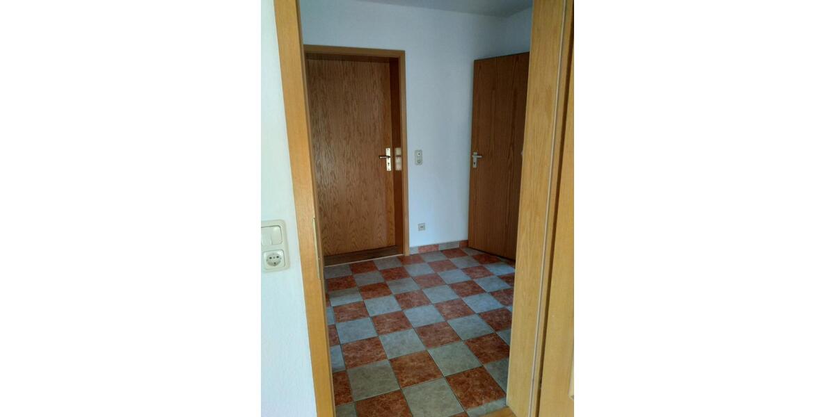 Etagenwohnung Nünchritz - 2 Zimmer, 51 m&sup2;, 329&euro; | Angebot:22894556