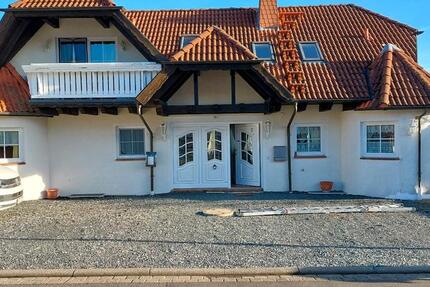 Haus Sandberg - 11 Zimmer, 300 m&sup2;, 500.000&euro; | Angebot:27055063
