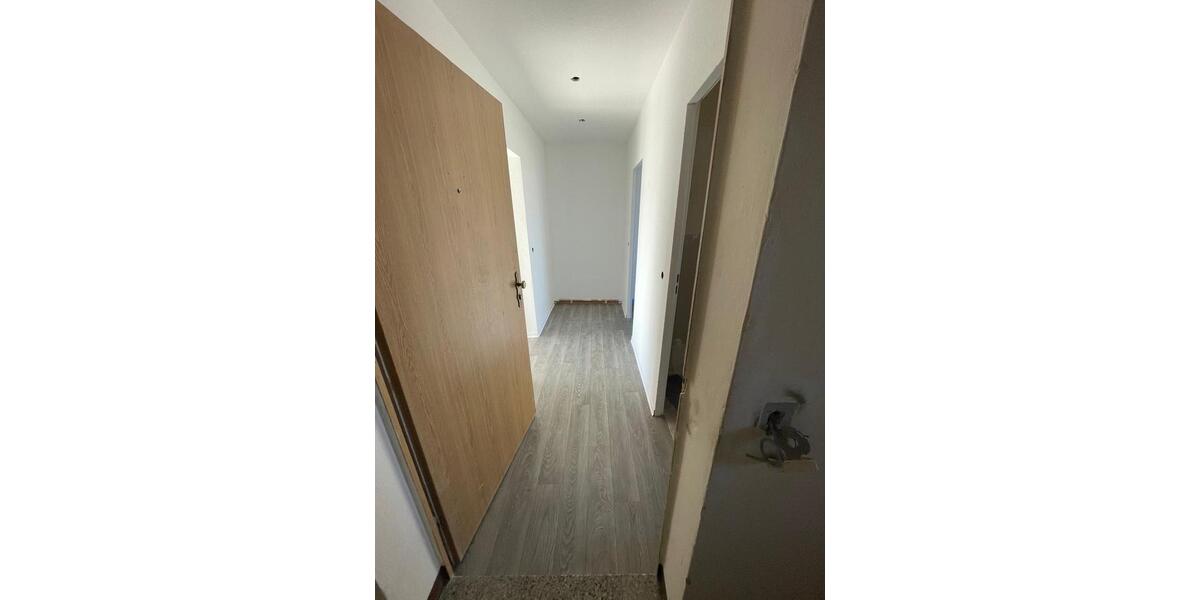 Erdgeschoßwohnung Wurzbach - 1 Zimmer, 25 m&sup2;, 175&euro; | Angebot:26070751