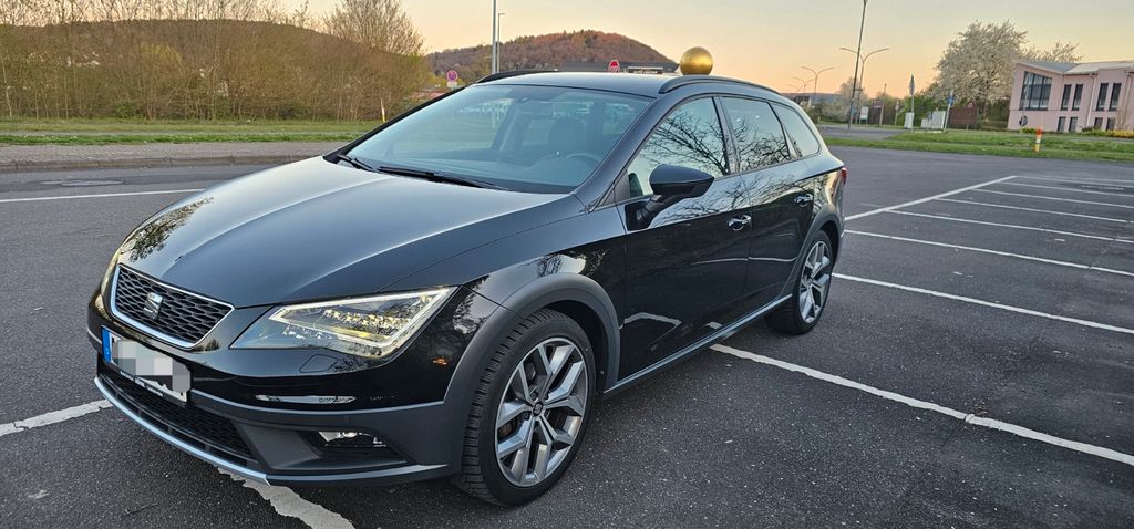 Seat Leon 197.500 km 9.500 &euro; Heigenbrücken 63869