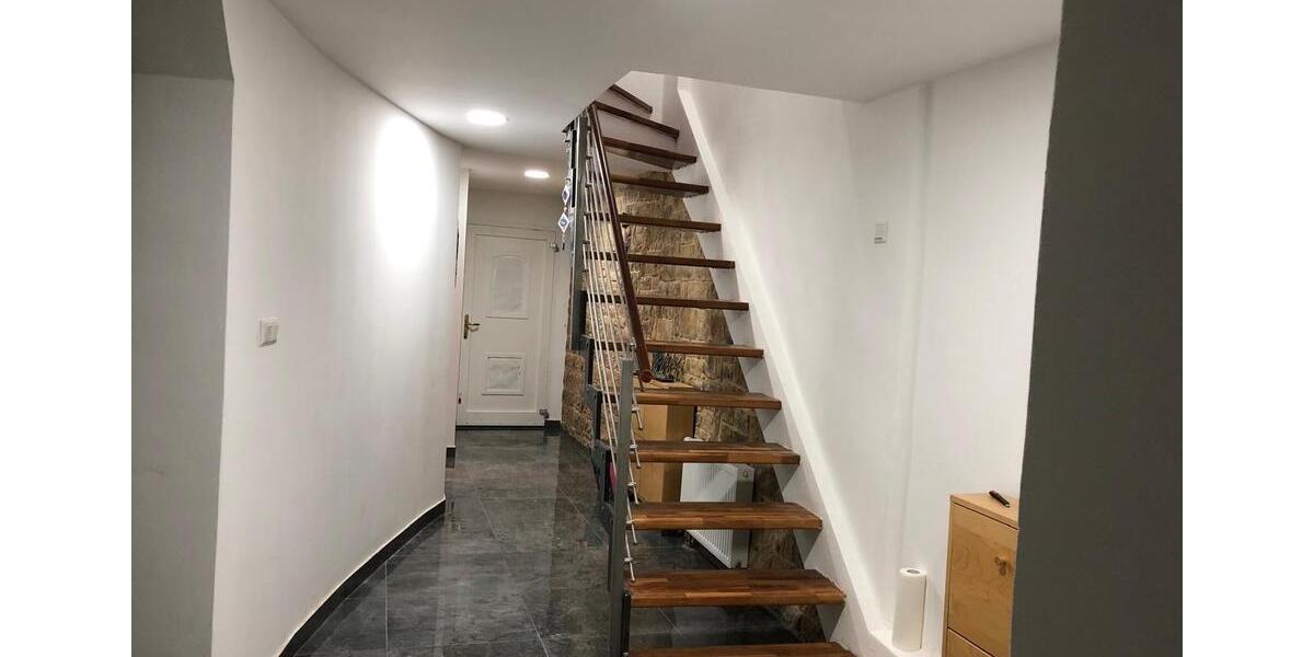 Doppelhaushälfte Elze - 5 Zimmer, 120 m&sup2;, 1.000&euro; | Angebot:25302620