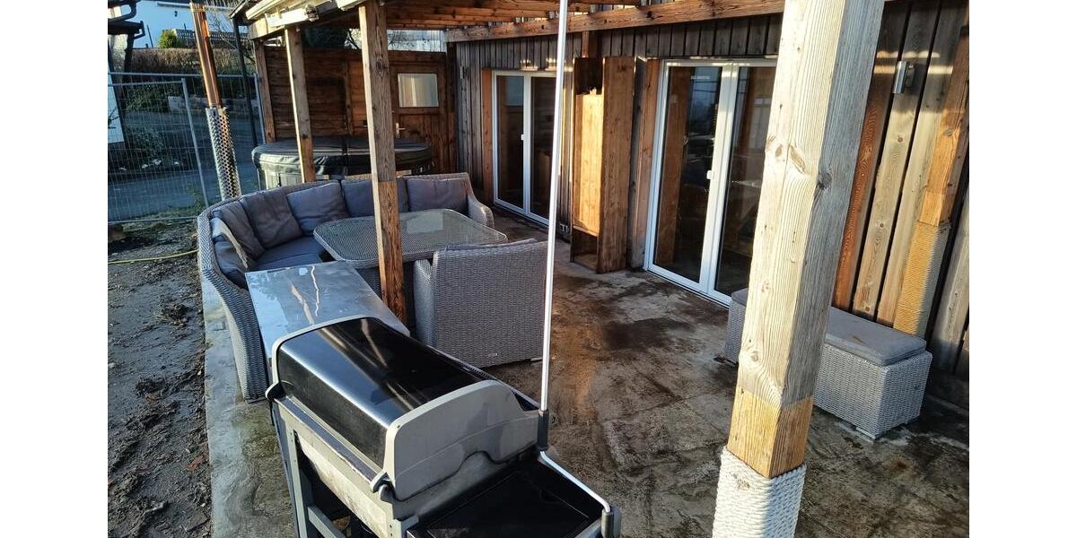 Doppelhaushälfte Hilchenbach - 7 Zimmer, 180 m&sup2;, 199.000&euro; | Angebot:26698965