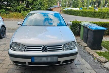 VW Golf 173.000 km 20.000 &euro; Winterberg 59955
