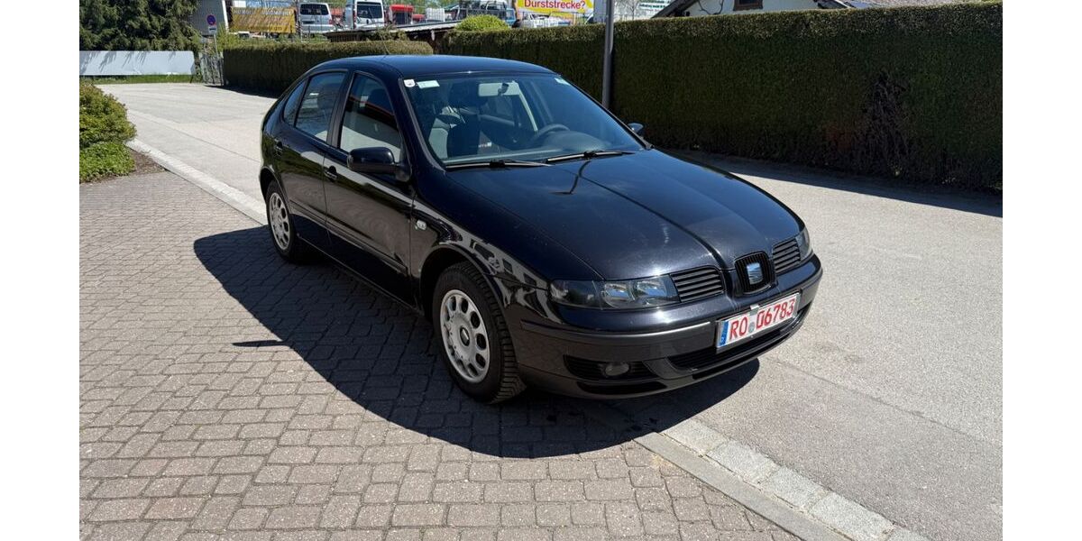 Seat Leon 220.118 km 749 &euro; Rosenheim 83026