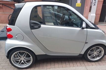 Smart ForTwo 80.000 km 9.500 &euro; Heidelberg 69115