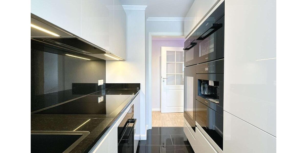 Hochwertig sanierte 2-Zi.-Wohnung mit exklusiver Einbauküche 2 zimmer