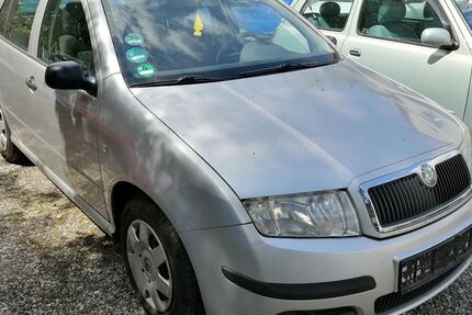 Skoda Fabia 100.000 km 2.600 &euro; Schönefeld OT-Waltersdorf 12529