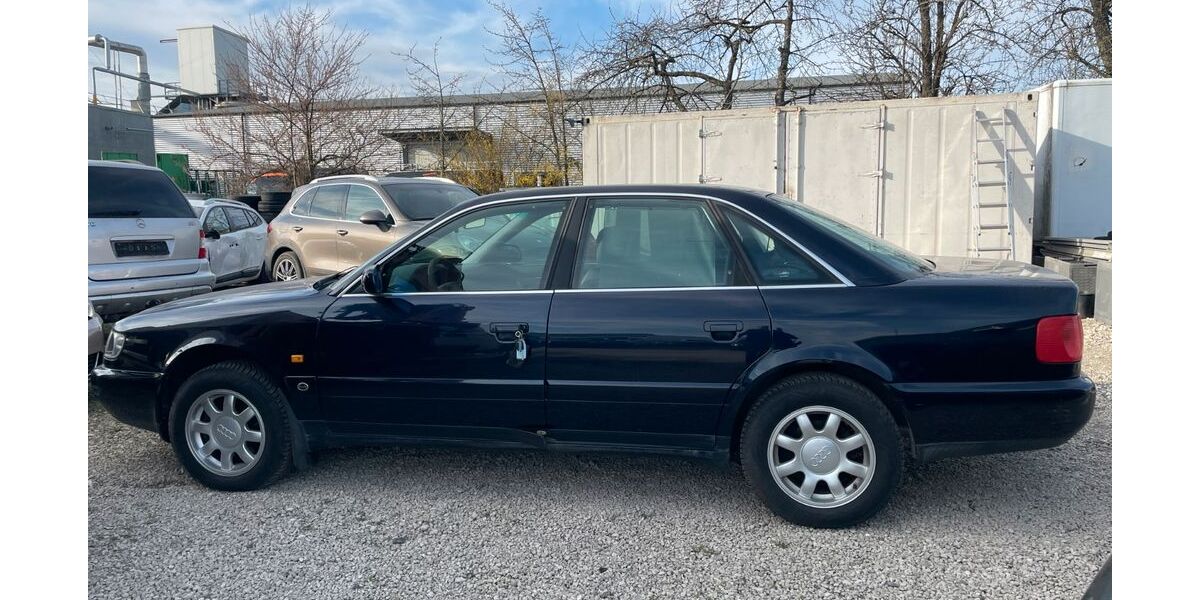 Audi A6 187.000 km 2.000 &euro; Nürnberg 90427