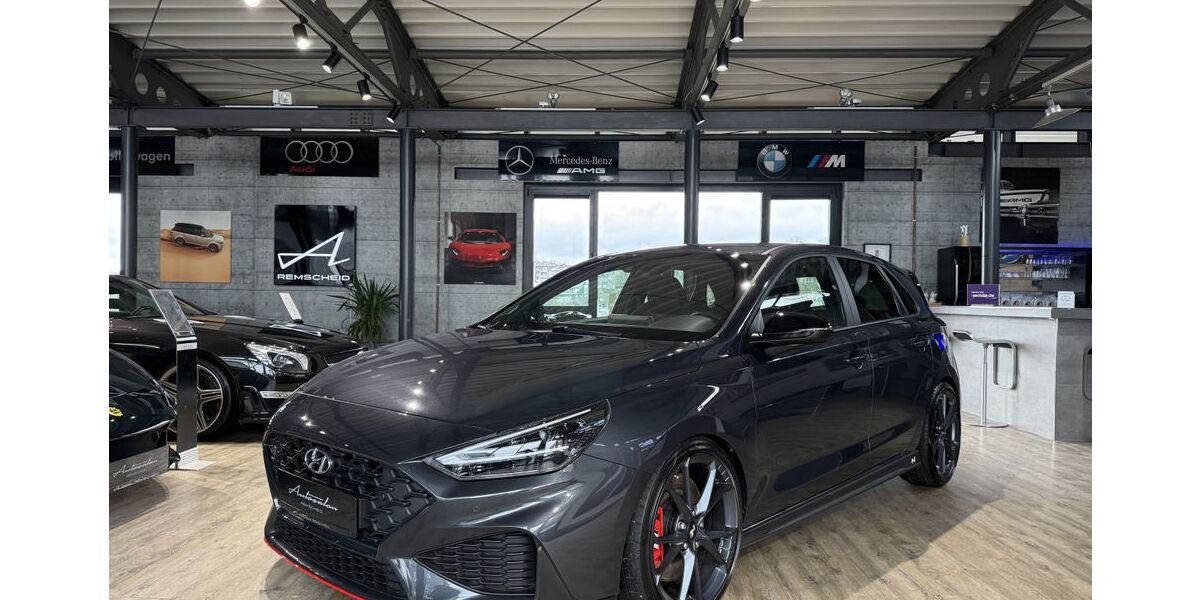 Hyundai i30 51.694 km 27.990 &euro; Remscheid 42859