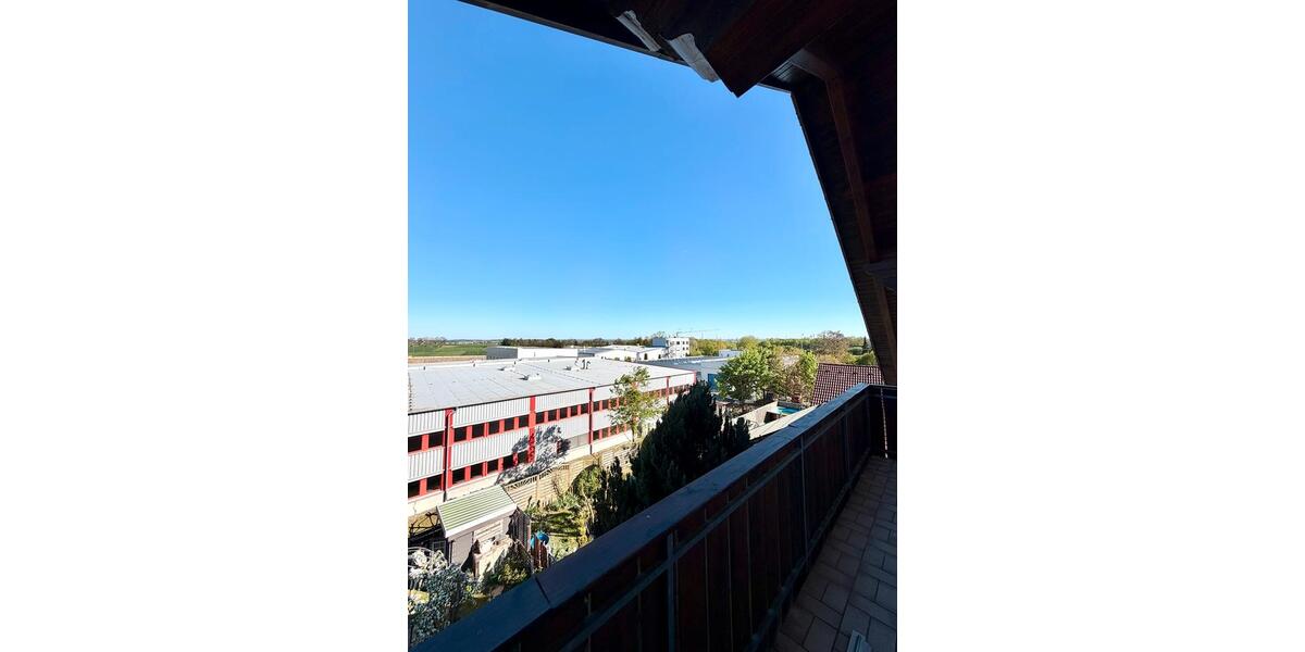Dachgeschoßwohnung Ingolstadt Nordost - 2 Zimmer, 67 m&sup2;, 950&euro; | Angebot:26394273