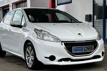 Peugeot 208 300.000 km 3.450 &euro; Oberndorf am Neckar 78727