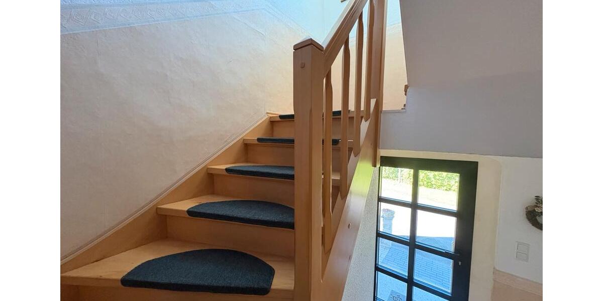 Einfamilienhaus Alheim - 6 Zimmer, 132 m&sup2;, 196.000&euro; | Angebot:26764205