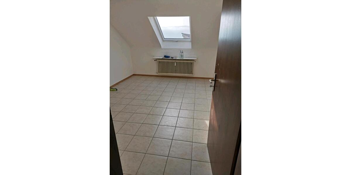 Dachgeschoßwohnung Bodman-Ludwigshafen Ludwigshafen - 3 Zimmer, 54 m&sup2;, 290.000&euro; | Angebot:26144053