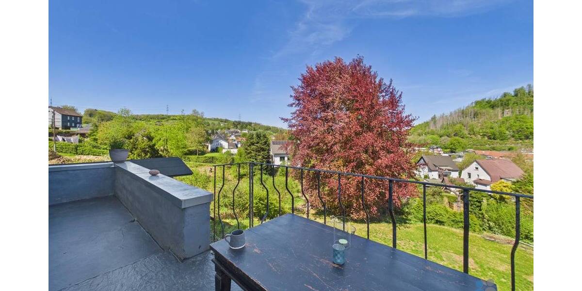 Einfamilienhaus Gummersbach Hunstig - 1 Zimmer, 220 m&sup2;, 595.000&euro; | Angebot:26436750