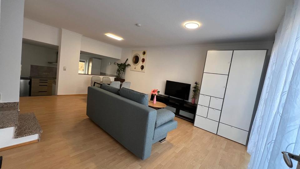 Erdgeschoßwohnung Würzburg Lengfeld - 3 Zimmer, 88 m&sup2;, 1.350&euro; | Angebot:26407146