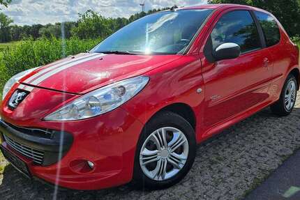 Peugeot 206 140.347 km 1.990 &euro; Bremen 28309