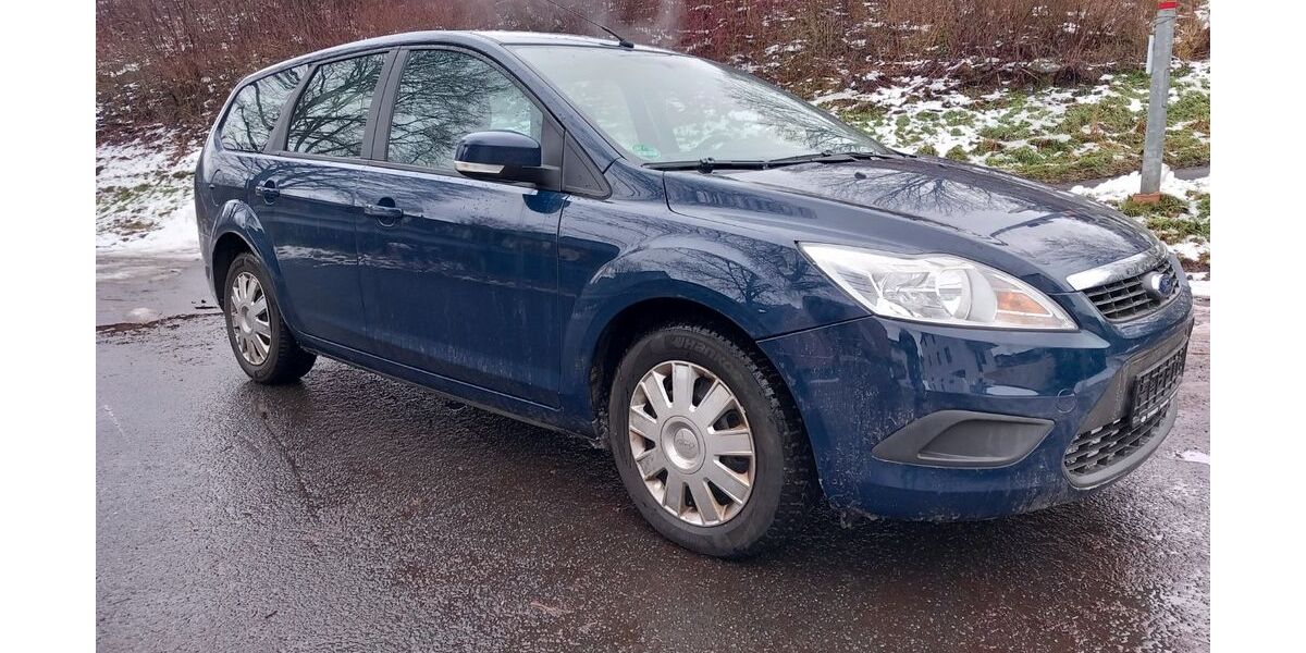 Ford Focus 304.557 km 590 &euro; Herborn-Burg 35745