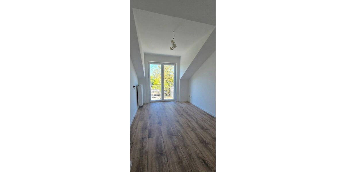 Doppelhaushälfte Hönow Hönow - 4 Zimmer, 135 m&sup2;, 2.498&euro; | Angebot:25663320