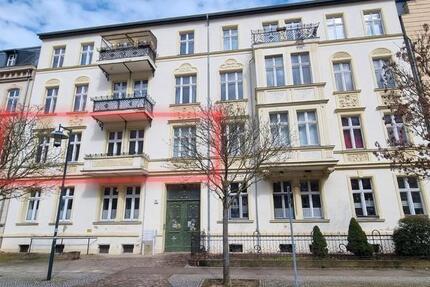 Wohnung Neuruppin - 4 Zimmer, 120 m&sup2;, 1.080&euro; | Angebot:26190403