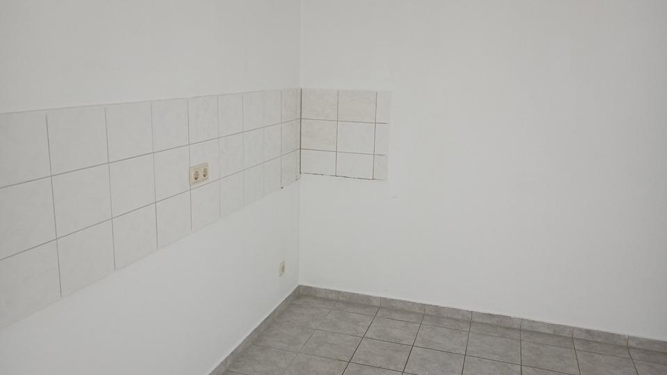 Dachgeschoßwohnung Ballenstedt - 3 Zimmer, 67 m&sup2;, 402&euro; | Angebot:26086108